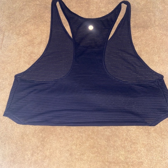 LULULEMON CROP TANK TOP - Picture 2 of 5